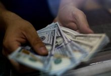 El peso chileno se acopla al rebote global y el dólar tiene su mayor caída desde el anuncio de intervención del Central en noviembre