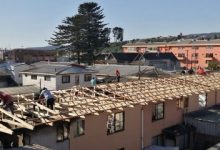 Solidaridad en tiempos de tragedia: la reconstrucción récord de las viviendas incendiadas en Penco