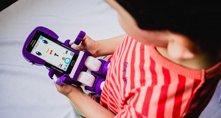 Robot educativo chileno será fabricado por la misma empresa que produce productos Apple