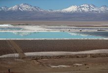Juez ambiental chileno urge por estudio de agua en «frágil» Salar de Atacama
