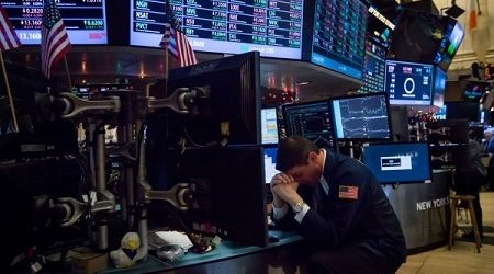 Bolsas en rojo: falta de un plan de estímulo en EEUU y nuevas medidas confinamiento en Europa trae temor a los mercados