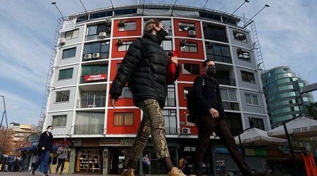 Mercado laboral comienza a dejar atrás lo peor: desempleo cae en septiembre y se crean más de 170 mil puestos de trabajo