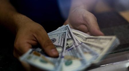 ¿En cuánto estará el dólar en el arranque de 2021, según los operadores financieros?