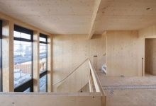 EL INGENIERO CHILENO MARIO LARA LEDERMANN MUESTRA LAS CARACTERÍSTICAS DE LOS EDIFICIOS DE GRAN ALTURA CONSTRUIDOS EN MADERA