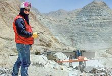 Minera del grupo Luksic logra evitar la huelga en su mayor yacimiento de cobre