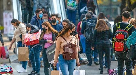 Fuerza de la economía sorprende en junio y mueve la aguja de los pronósticos para el año hasta 10%