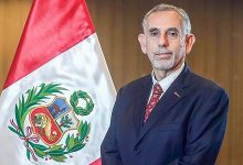 Nuevo ministro de Economía de Perú dice que recibió aprobación para su agenda económica
