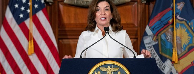 Gobernadora de Nueva York pide la declaración de desastre mayor por el impacto causado por Ida