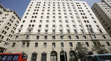 Presupuesto 2022: Deportes, MOP y Desarrollo Social son los ministerios que más crecerán en gasto, mientras que Servel y Trabajo los que más se apretarán el cinturón
