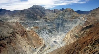 Minera de Luksic estima baja en producción de cobre para el próximo año por menores leyes en Centinela y sequía