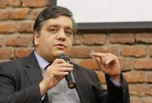 Economista David Bravo anticipa un «complejo» 2022 en lo laboral y expone los desafíos que tendrá el nuevo gobierno