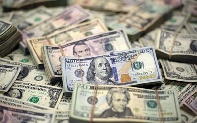 Dólar supera los $ 850 y el mercado espera el IPC de EEUU