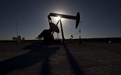 Los precios de la energía suben por crisis en Ucrania y el petróleo Brent se acerca a US$ 100