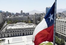 FMI aplica fuerte recorte a la proyección de crecimiento para Chile este año y prevé una desaceleración en 2023