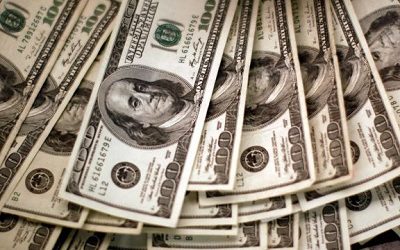 Dólar sube a $820 tras caída del cobre y en medio de descenso de monedas latinoamericanas