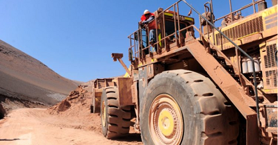 Empleo en la minería crece 20,5% en 12 meses y llega casi a 260 mil ocupados