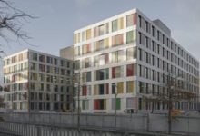 NUEVO EDIFICIO DE OFICINAS DEL PARLAMENTO ALEMÁN ES CONSTRUIDO CON MADERA EN MASA Y SISTEMAS DE PREFABRICACIÓN