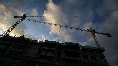 Costos de construcción siguen al alza y peligra continuidad de 370 obras de infraestructura pública