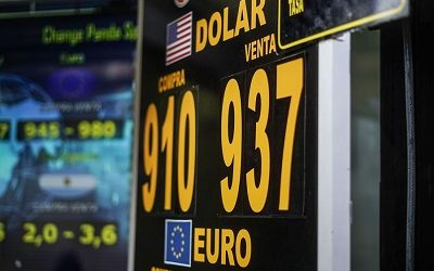 Dólar cae ante avance del cobre y estabilidad de la divisa de EE.UU. a nivel internacional