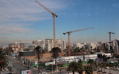 Fundamenta critica a autoridad ambiental y acusa “cambio de postura” en evaluación de proyecto en Plaza Egaña