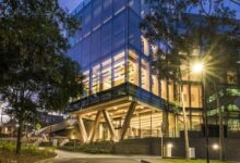 EDIFICIO DESTINADO A LA EDUCACIÓN CLÍNICA FUE CONSTRUIDO CON CLT Y GLULAM EN AUSTRALIA