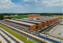 Fronius amplía su capacidad de producción de inversores para energía solar