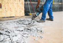 El sector de la construcción vuelve a contraerse en febrero, según el CNI