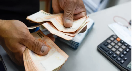 La UF superará por primera vez la barrera de los $36 mil: ¿Qué impacto tendrá para el bolsillo?