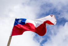 La Ocde mejora su mirada sobre la economía de Chile y ve la necesidad de “un sistema tributario más progresivo”