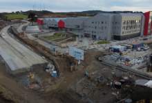 Hospital de Ancud sufre nuevo revés ante inminente abandono de constructora que ejecuta obras de acceso y servicios básicos