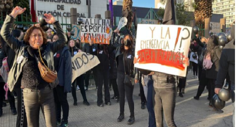 Comité de vivienda protesta en municipio de Estación Central ante demora en aprobación de anteproyecto