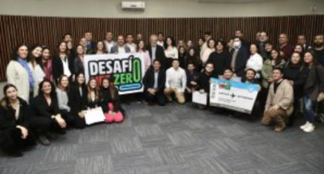 Estudiantes de Temuco ganan concurso de vivienda sustentable y pasantía en Inglaterra