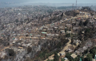 Isla de Pascua, Valparaíso y Viña del Mar: los seis terrenos con los que Bienes Nacionales busca dar respuesta a la reconstrucción por incendios y crisis habitacional
