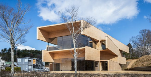 CENTRO COMUNITARIO KIBI KOGEN N SQUARE EN KIBICHUO, JAPÓN