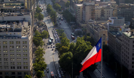 Imacec de julio crece mucho más de lo esperado y la economía en Chile se recupera luego de un junio débil