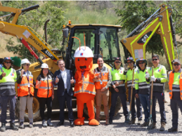 Gobierno lanza plan nacional de cortafuegos para construir más de 3.700 kilómetros de zanjas entre Tarapacá y Magallanes que buscan prevenir incendios