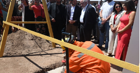 Ministro Montes encabeza inicio de obras de dos megaproyectos que beneficiarán a 944 familias de Alto Hospicio