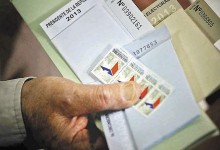 Senadores presentan reforma constitucional que busca restablecer el voto obligatorio