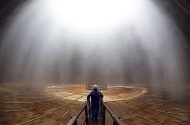 De la mano de ENEL, estatal ENAP concretará en 2016 ingreso a la generación eléctrica
