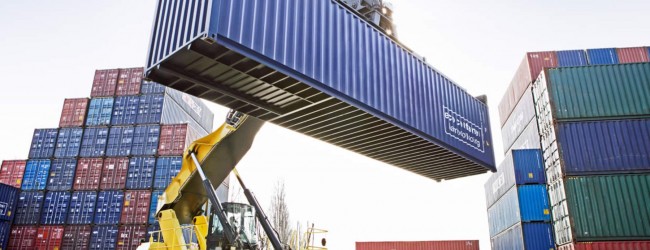 Importaciones vuelven a caer y golpean pronóstico de inversión