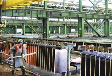 Senadores proponen retrasar norma de emisiones para fundiciones mineras