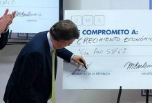 Santos se comprometió a que tasa de crecimiento en 2018 será de 4,5%