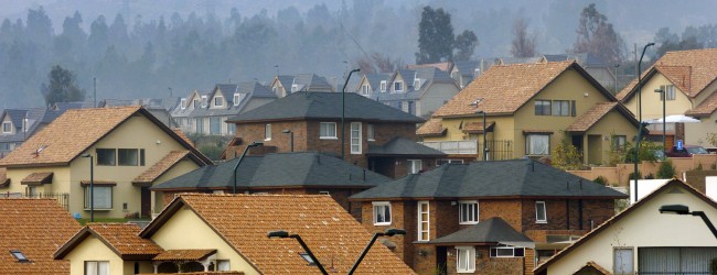 A dos años de aprobada la expansión del radio urbano de Santiago, no hay proyectos de vivienda