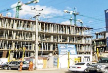 Ocho de 18 hospitales en construcción presentan menos del 50% de avance