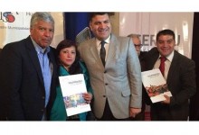 117 personas damnificadas recibieron escrituras de sus viviendas en Valparaíso