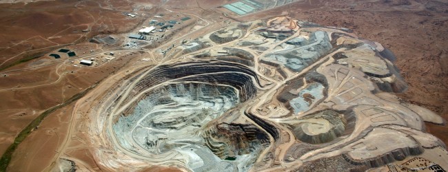 Grandes mineras se desploman en bolsa y estiman que valor bursátil de algunas podría «evaporarse»