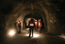 Profesionales de Radomiro Tomic rechazan propuesta de Codelco e inician huelga legal