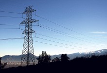Licitación eléctrica consigue récord: 38 oferentes y duplica propuestas de 2014