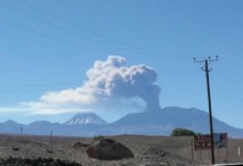 Sernageomin decreta alerta amarilla por actividad de volcán Láscar en reg. de Antofagasta