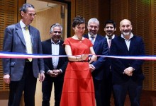 Inauguran las obras de reconstrucción del Teatro Municipal en Santiago